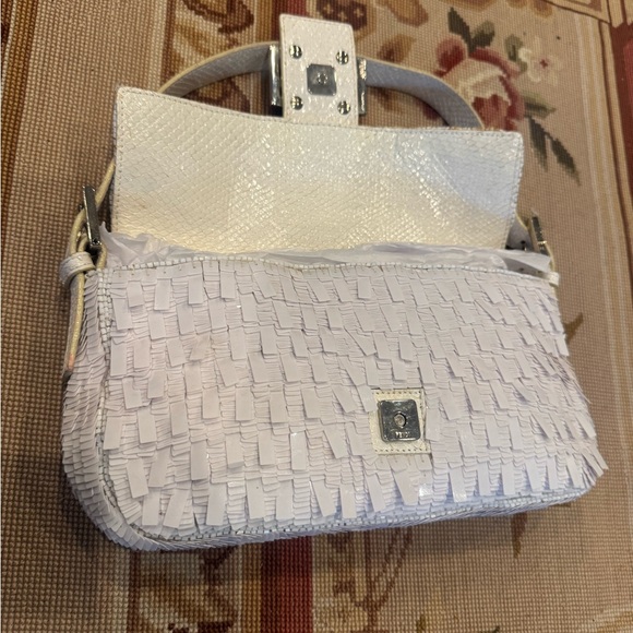 Vintage Fendi Sequins Baguette White Designer Shoulder Bag With Lizard Accents - Picture 9 of 16